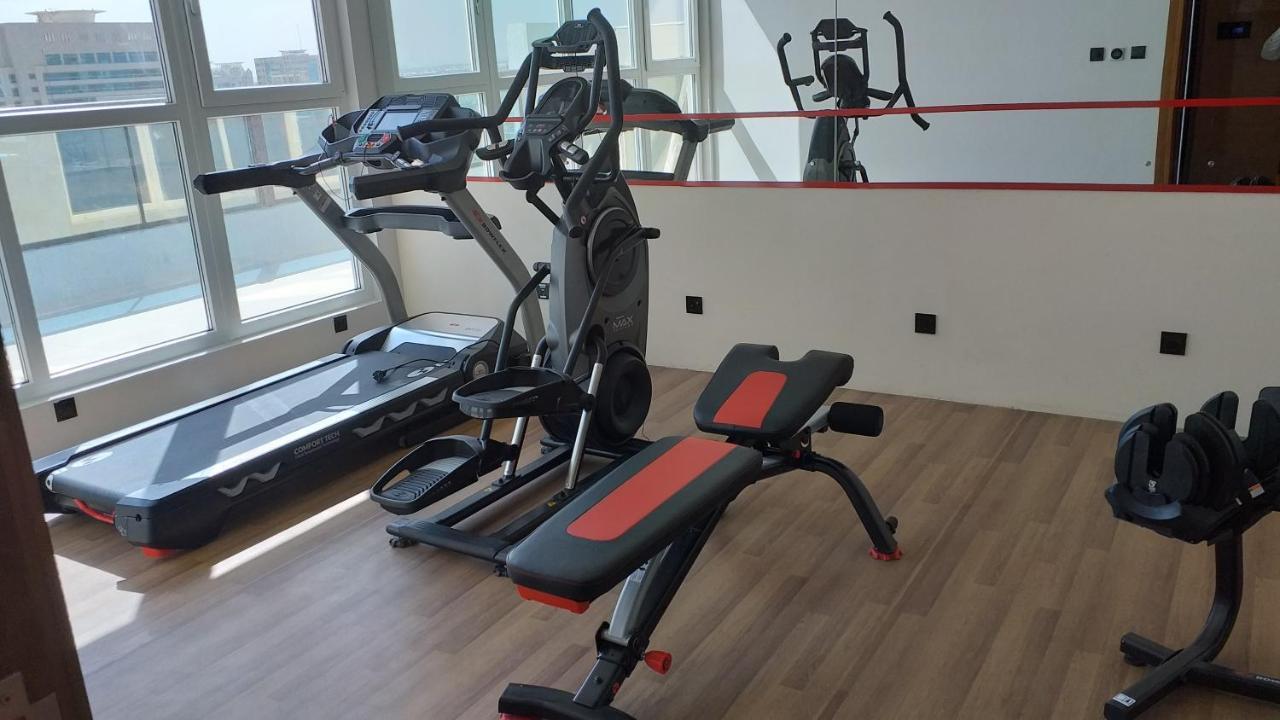 Al Hayat Hotel Шарджа Екстериор снимка
