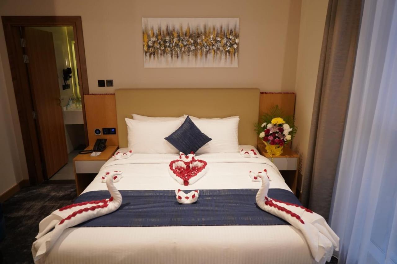 Al Hayat Hotel Шарджа Екстериор снимка